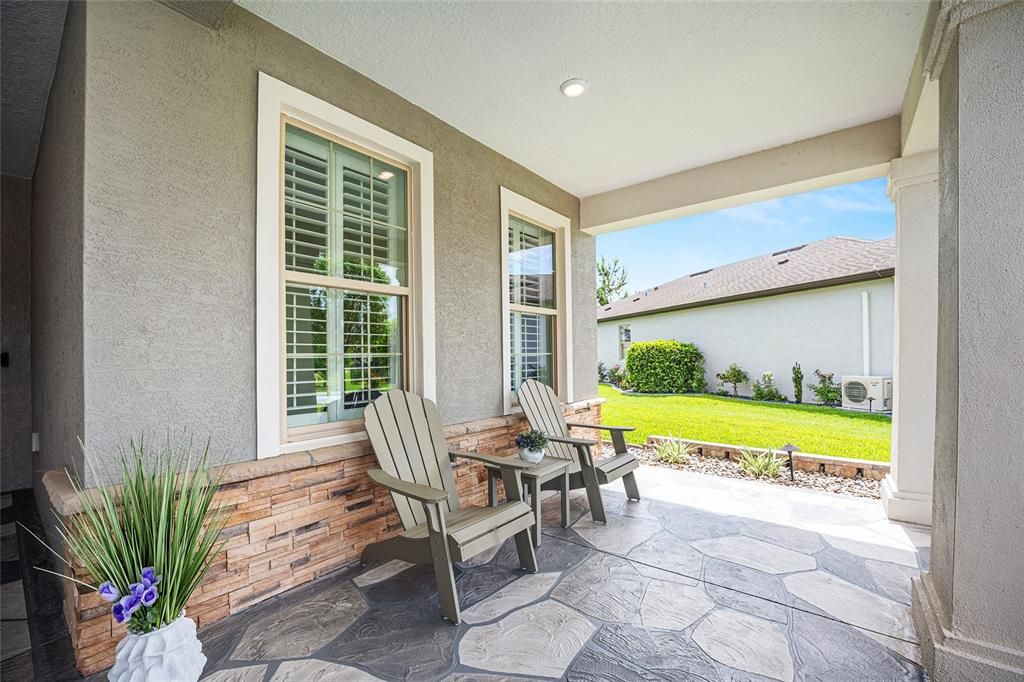 For Sale: $464,000 (2 beds, 2 baths, 2072 Square Feet)