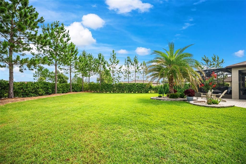 For Sale: $464,000 (2 beds, 2 baths, 2072 Square Feet)