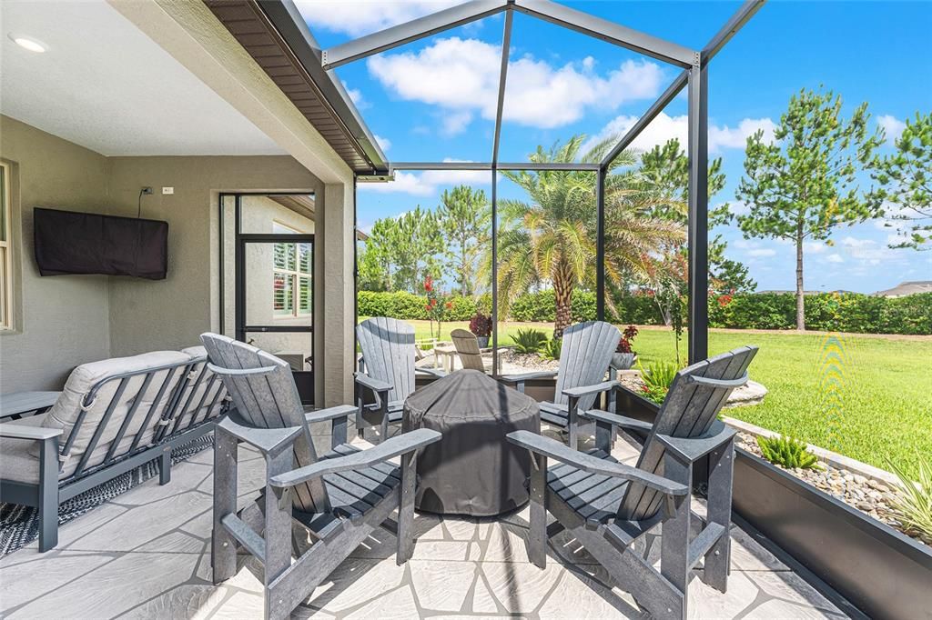 For Sale: $464,000 (2 beds, 2 baths, 2072 Square Feet)