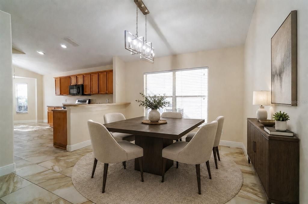 For Rent: $2,700 (4 beds, 2 baths, 1733 Square Feet)