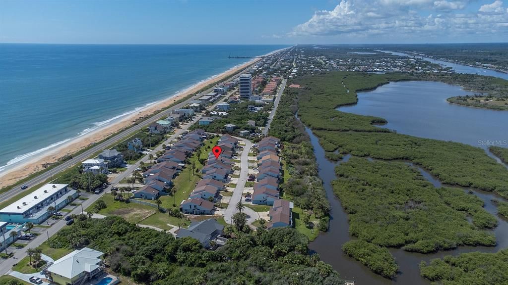 For Sale: $334,900 (2 beds, 2 baths, 1495 Square Feet)