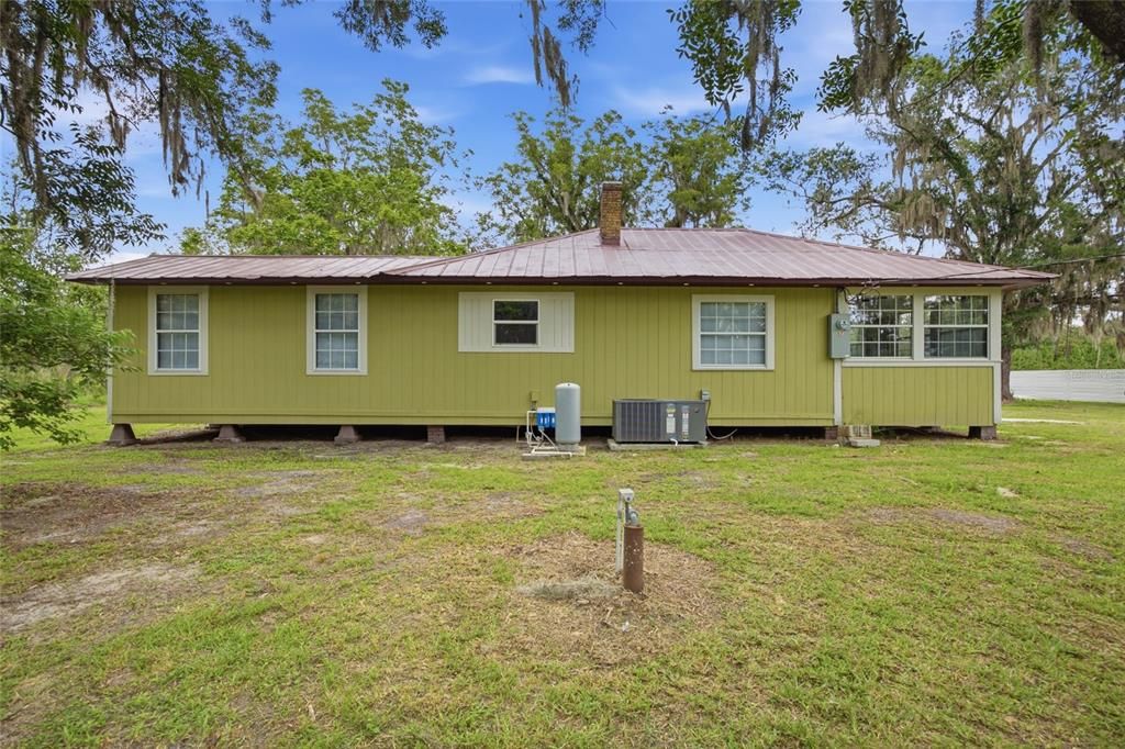 En Venta: $290,000 (3 camas, 1 baños, 1099 Pies cuadrados)