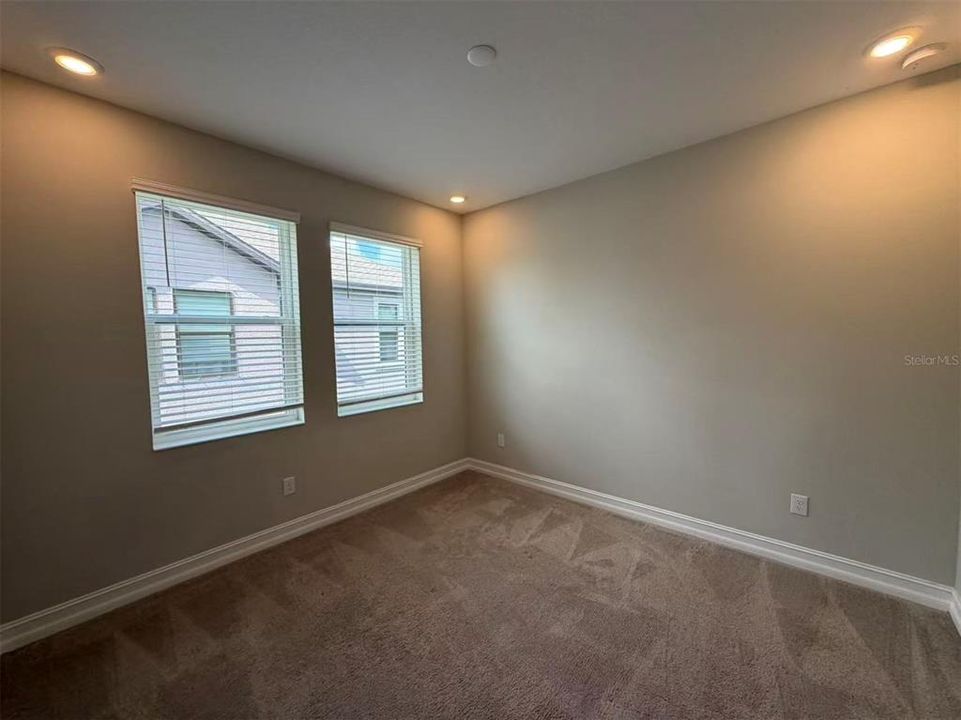 En Renta: $2,800 (3 camas, 2 baños, 2047 Pies cuadrados)