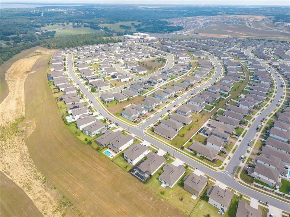 На продажу: $725,000 (5 спален, 3 ванн, 3212 Квадратных фут)