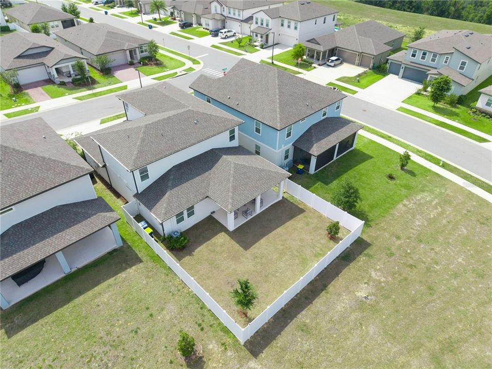На продажу: $725,000 (5 спален, 3 ванн, 3212 Квадратных фут)