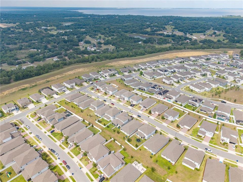 На продажу: $725,000 (5 спален, 3 ванн, 3212 Квадратных фут)