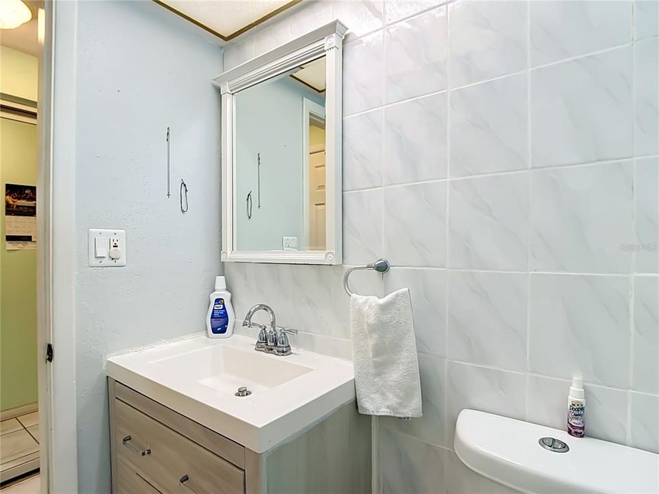 На продажу: $290,000 (3 спален, 2 ванн, 1298 Квадратных фут)
