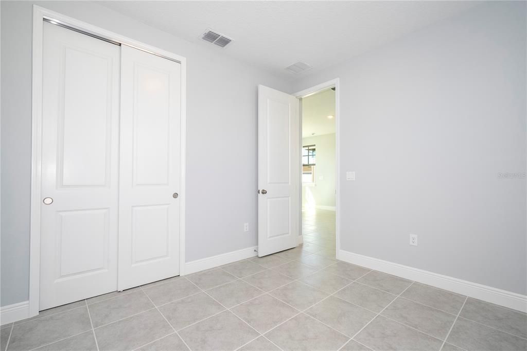 For Rent: $4,650 (5 beds, 4 baths, 3365 Square Feet)