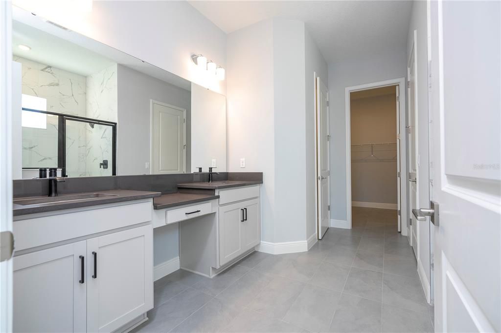 For Rent: $4,650 (5 beds, 4 baths, 3365 Square Feet)
