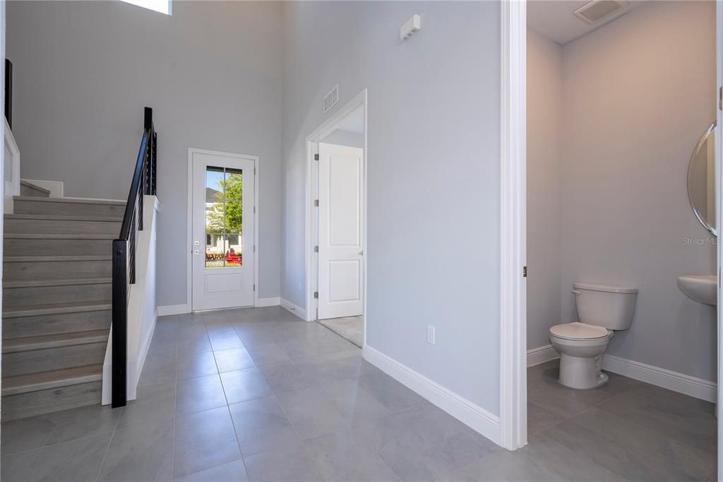 For Rent: $4,650 (5 beds, 4 baths, 3365 Square Feet)