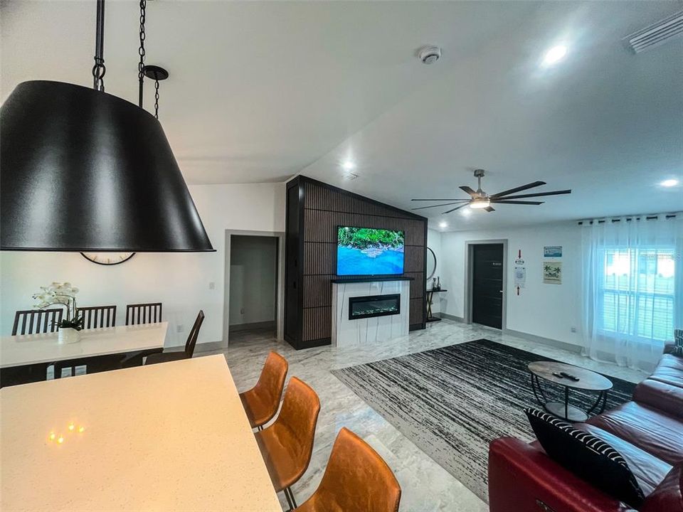 For Sale: $519,900 (3 beds, 2 baths, 1486 Square Feet)