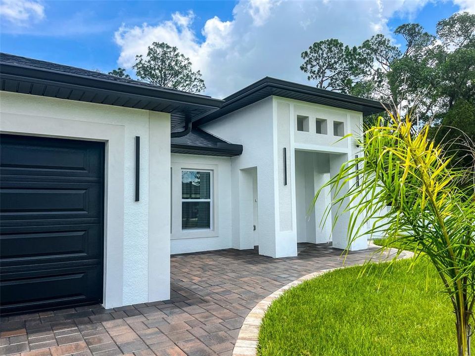 For Sale: $519,900 (3 beds, 2 baths, 1486 Square Feet)