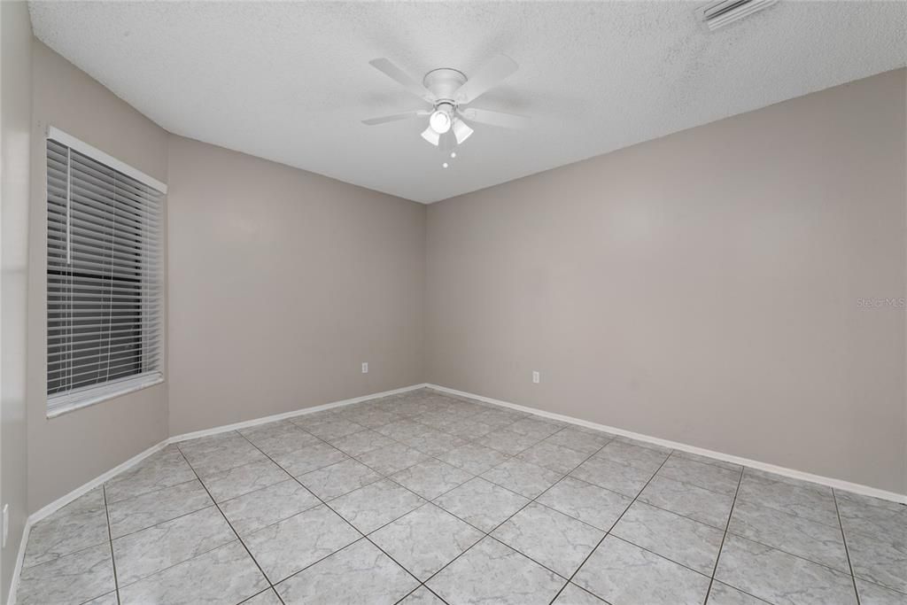 For Rent: $2,100 (2 beds, 2 baths, 1019 Square Feet)