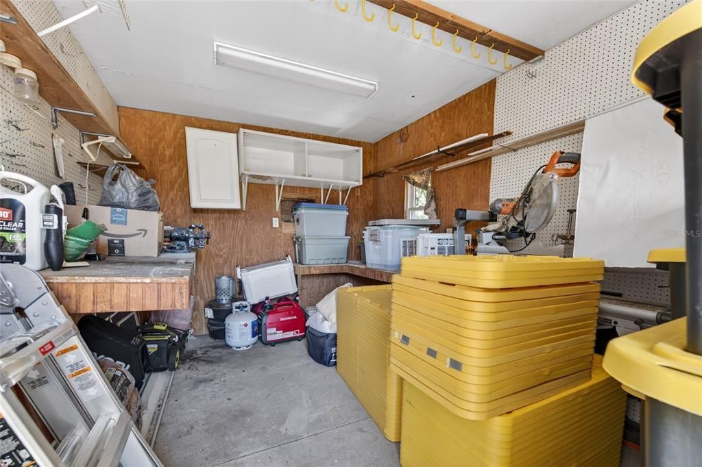 For Sale: $299,000 (4 beds, 2 baths, 1331 Square Feet)