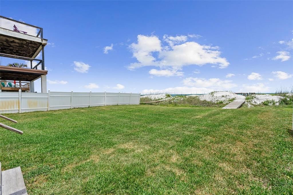 For Sale: $1,475,000 (8 beds, 0 baths, 2388 Square Feet)