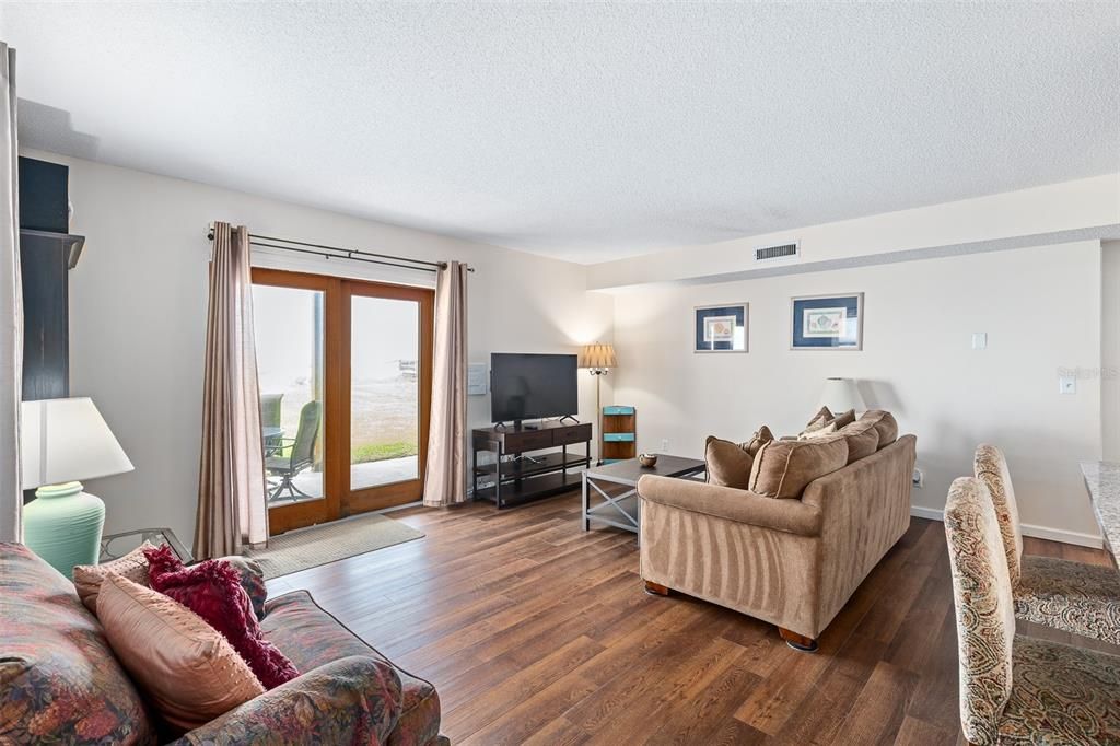 For Sale: $1,475,000 (8 beds, 0 baths, 2388 Square Feet)