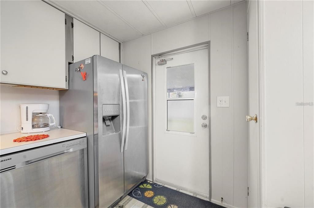 В аренду: $2,600 (2 спален, 2 ванн, 1058 Квадратных фут)
