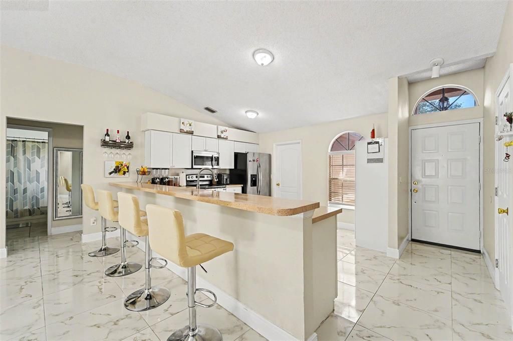 For Sale: $340,000 (3 beds, 2 baths, 1410 Square Feet)