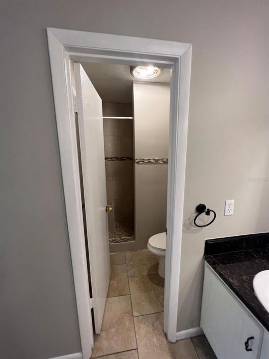 For Rent: $1,600 (2 beds, 2 baths, 976 Square Feet)