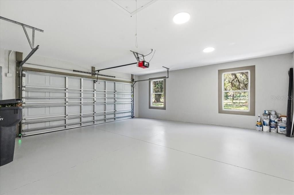 На продажу: $629,900 (4 спален, 2 ванн, 2048 Квадратных фут)