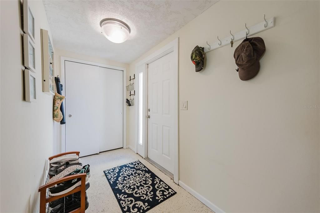 En Venta: $297,000 (2 camas, 1 baños, 1197 Pies cuadrados)