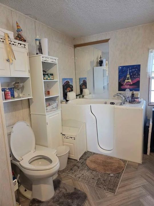 На продажу: $169,999 (3 спален, 2 ванн, 1512 Квадратных фут)