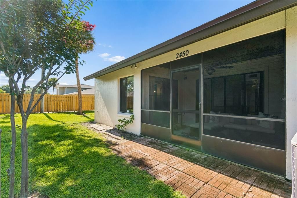 For Sale: $255,000 (3 beds, 2 baths, 1311 Square Feet)