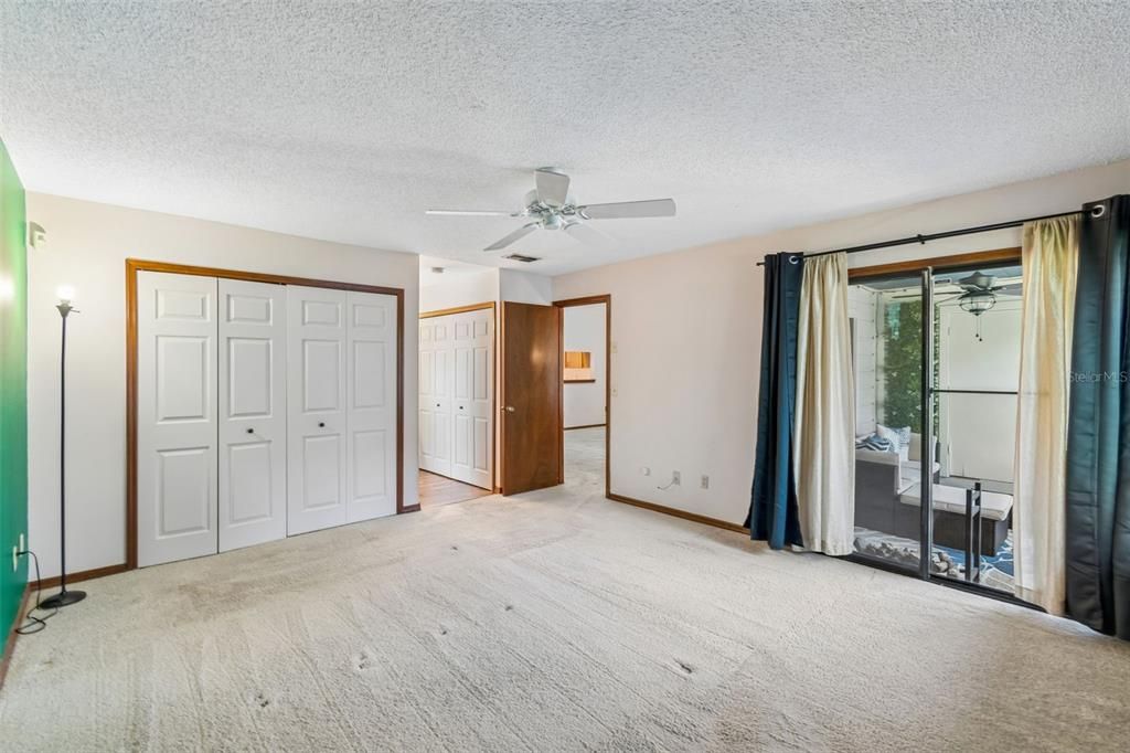 For Sale: $255,000 (3 beds, 2 baths, 1311 Square Feet)
