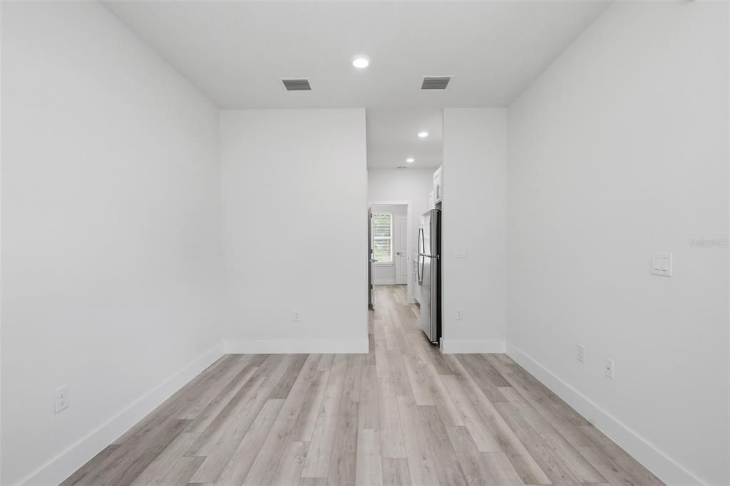 Active With Contract: $2,550 (4 beds, 3 baths, 1942 Square Feet)
