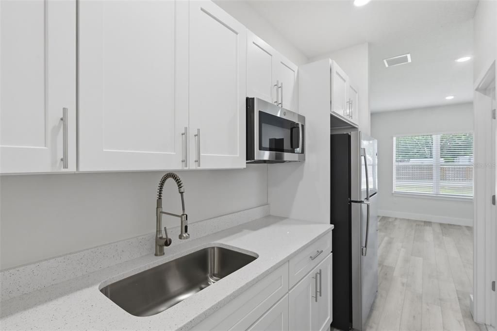 Active With Contract: $2,550 (4 beds, 3 baths, 1942 Square Feet)