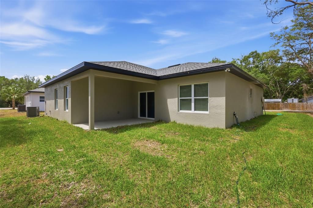 Active With Contract: $2,550 (4 beds, 3 baths, 1942 Square Feet)