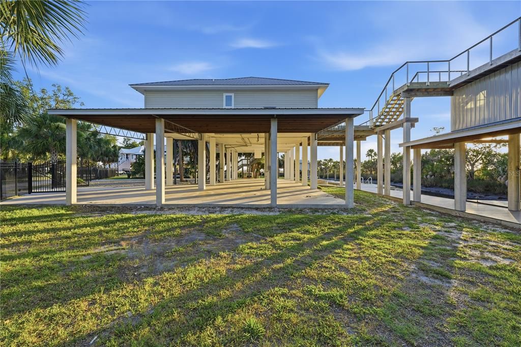 For Sale: $949,000 (3 beds, 2 baths, 1440 Square Feet)