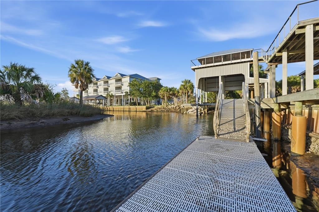 For Sale: $949,000 (3 beds, 2 baths, 1440 Square Feet)