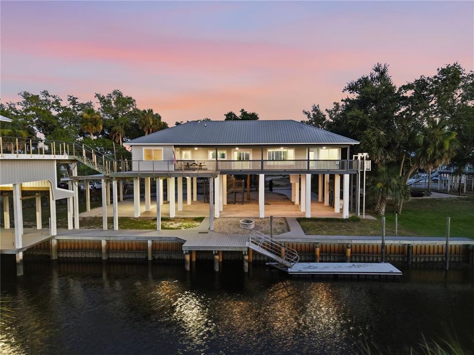 For Sale: $949,000 (3 beds, 2 baths, 1440 Square Feet)