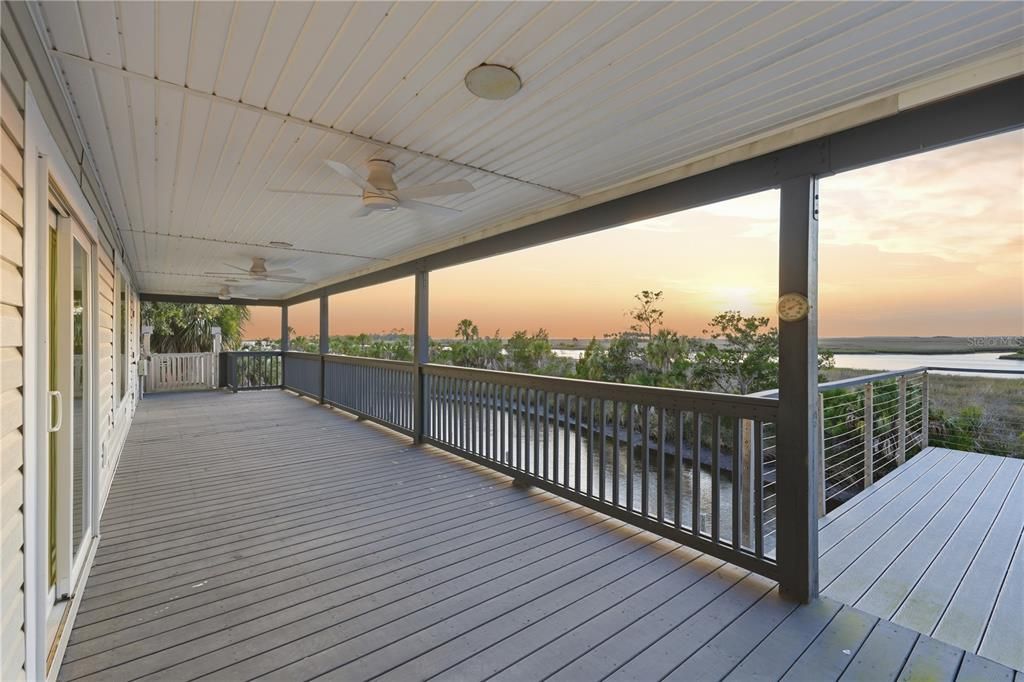 For Sale: $949,000 (3 beds, 2 baths, 1440 Square Feet)