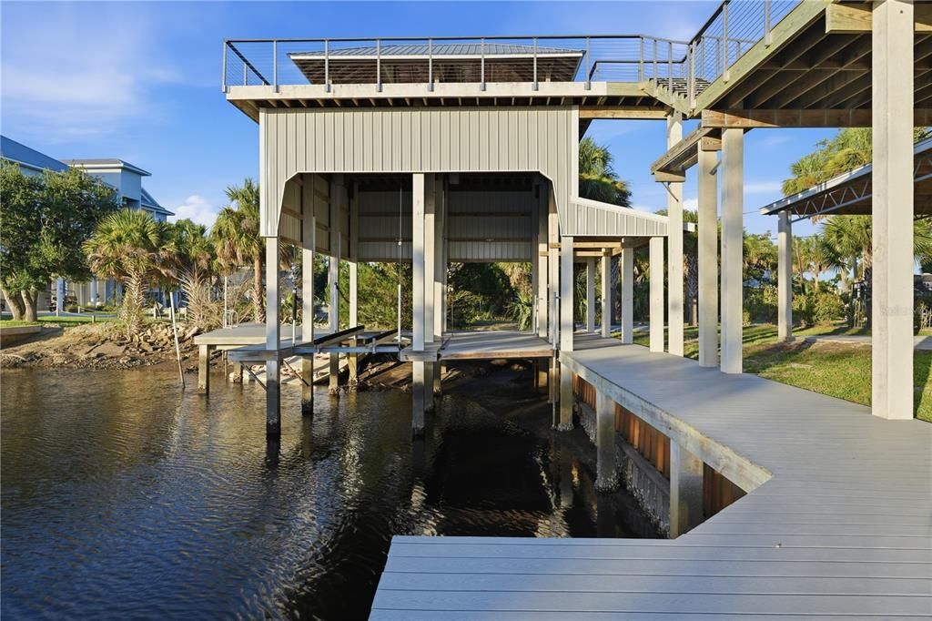 For Sale: $949,000 (3 beds, 2 baths, 1440 Square Feet)