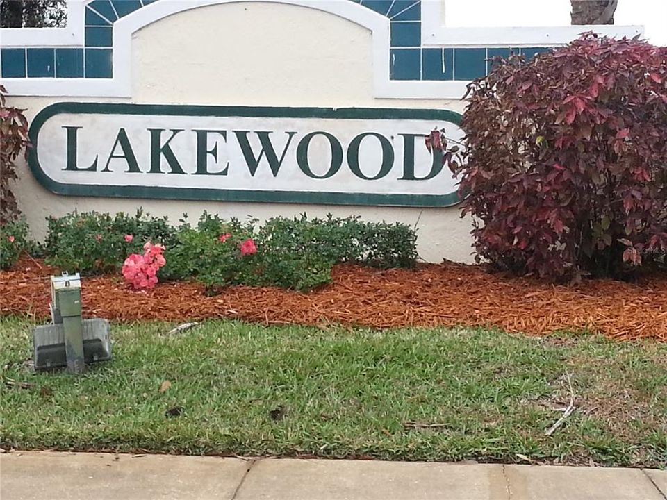 For Rent: $1,700 (2 beds, 2 baths, 1013 Square Feet)