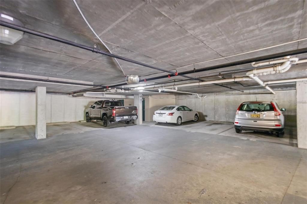 For Rent: $1,500 (1 beds, 1 baths, 660 Square Feet)