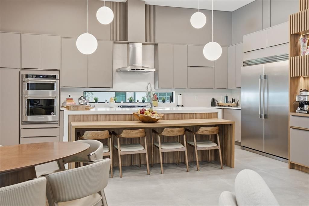 En Venta: $3,575,000 (5 camas, 5 baños, 4414 Pies cuadrados)
