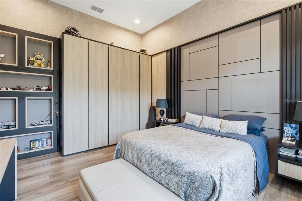 En Venta: $3,575,000 (5 camas, 5 baños, 4414 Pies cuadrados)