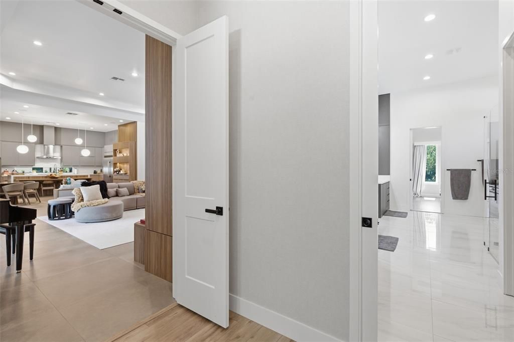 En Venta: $3,575,000 (5 camas, 5 baños, 4414 Pies cuadrados)