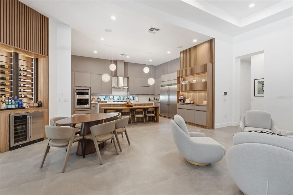 En Venta: $3,575,000 (5 camas, 5 baños, 4414 Pies cuadrados)