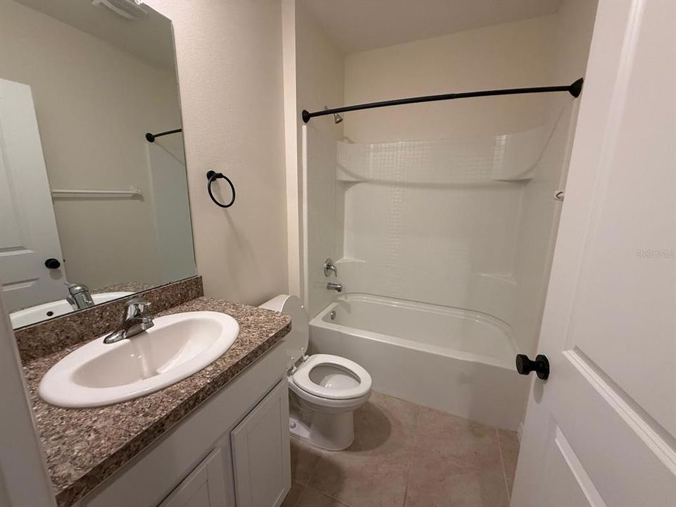 For Rent: $2,299 (3 beds, 2 baths, 1504 Square Feet)
