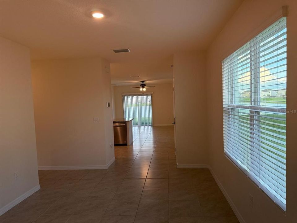 For Rent: $2,299 (3 beds, 2 baths, 1504 Square Feet)