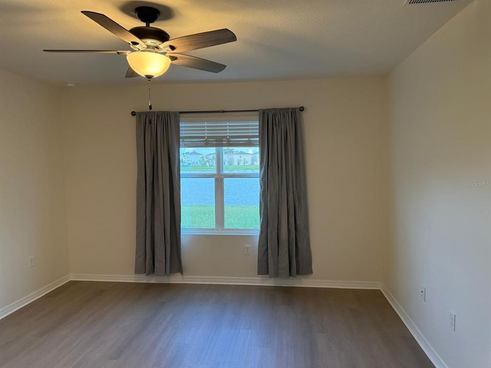 For Rent: $2,299 (3 beds, 2 baths, 1504 Square Feet)