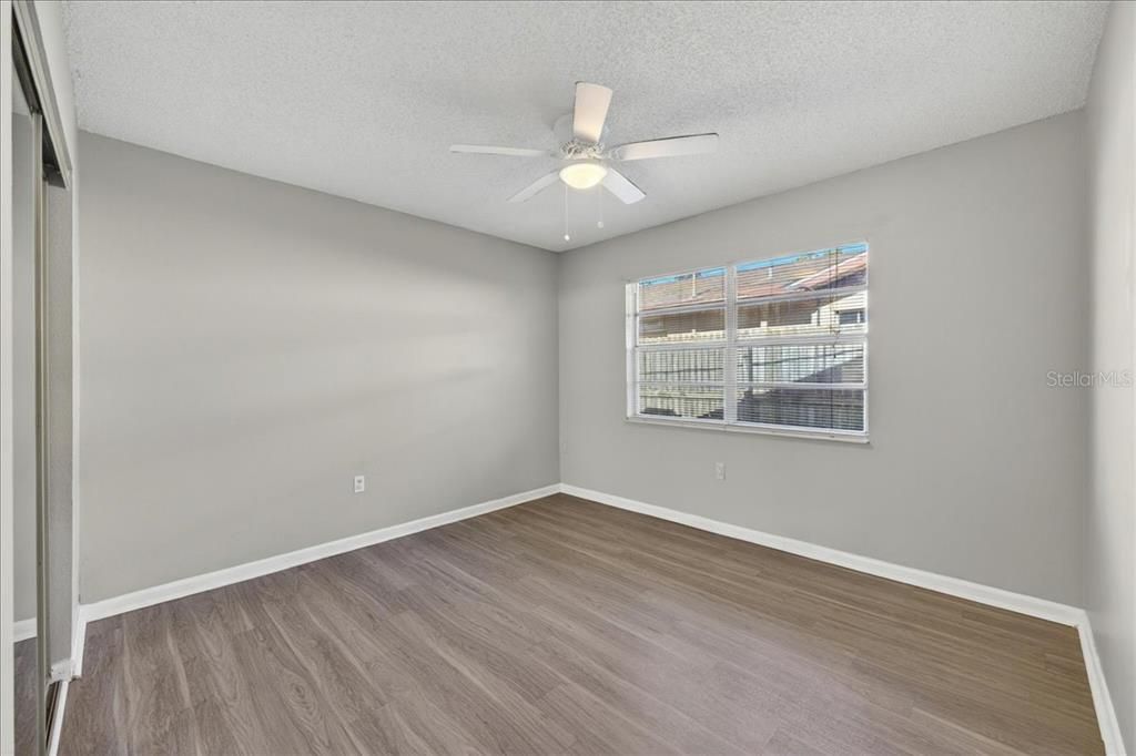 For Sale: $489,900 (4 beds, 3 baths, 1888 Square Feet)