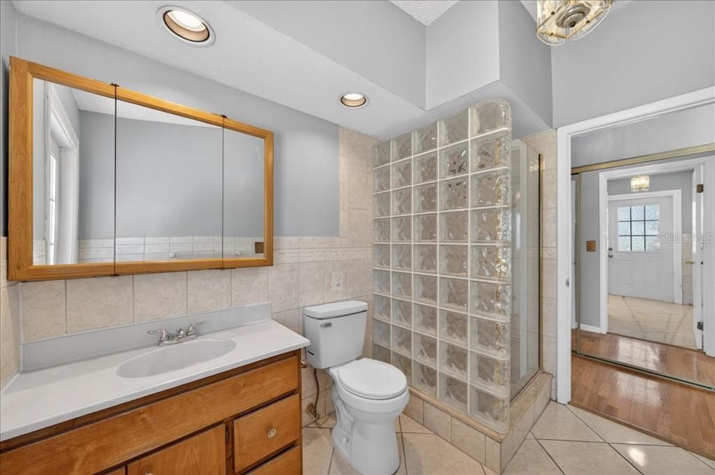 For Sale: $489,900 (4 beds, 3 baths, 1888 Square Feet)