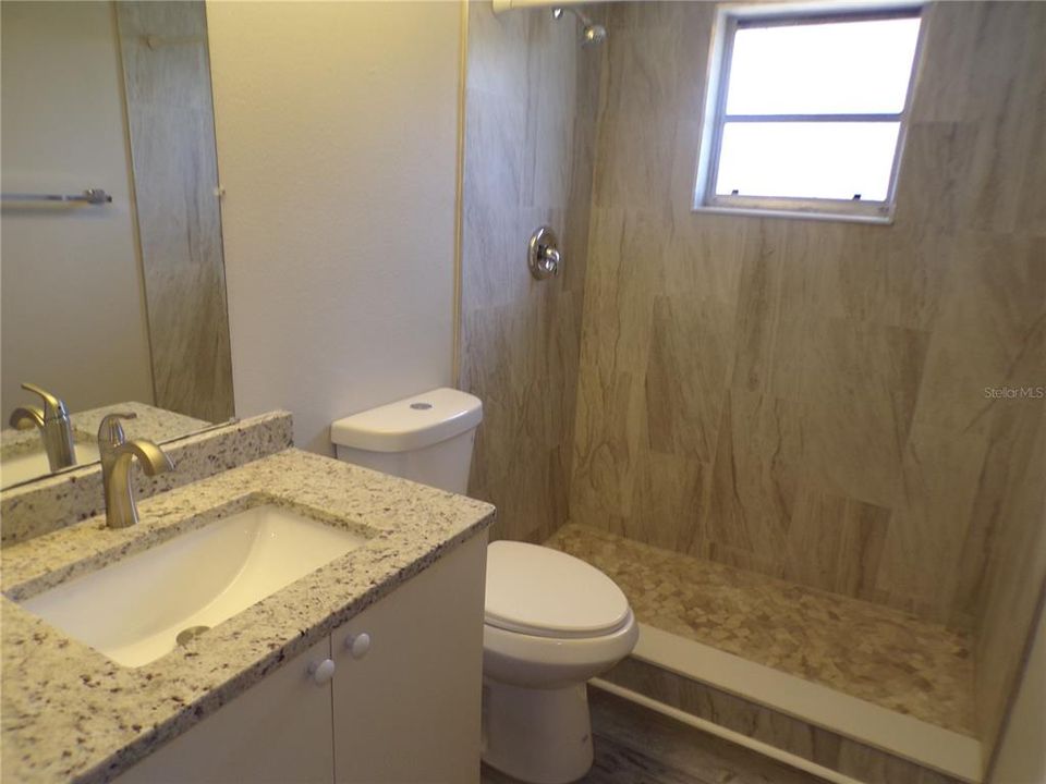 For Rent: $1,600 (2 beds, 2 baths, 1050 Square Feet)