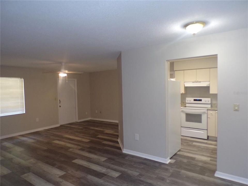 For Rent: $1,600 (2 beds, 2 baths, 1050 Square Feet)