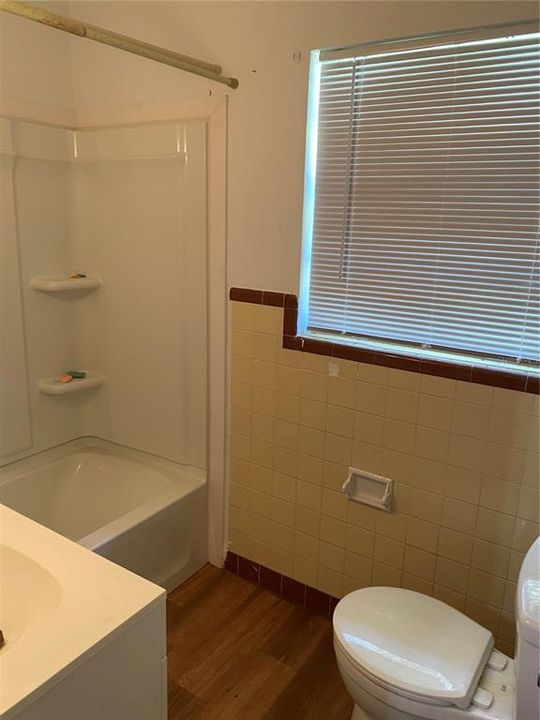 For Sale: $250,000 (4 beds, 2 baths, 1590 Square Feet)